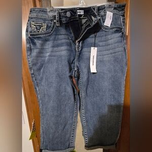 NEW Vigoss Size 18 Capris